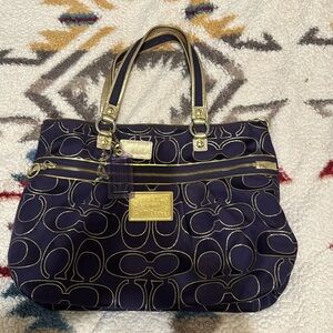 VTG Coach Poppy Tote